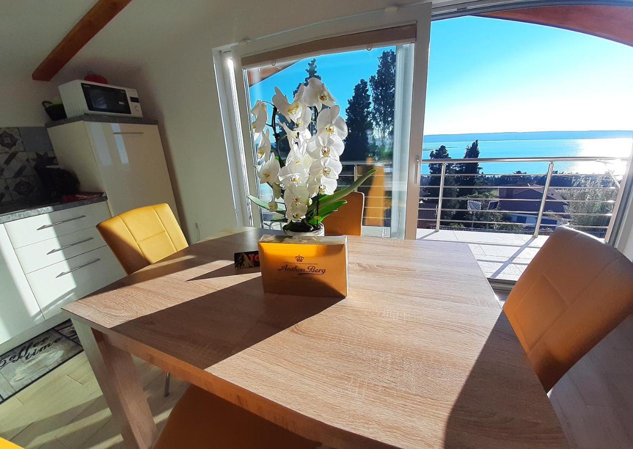 Red Rose Apartment Portoroz Luaran gambar